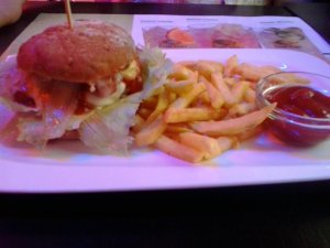 Na ez a kép nem lett sajnos túl jó, a valóságban nagyon gusztusos volt (legközelebb majd fotózok jobbat)